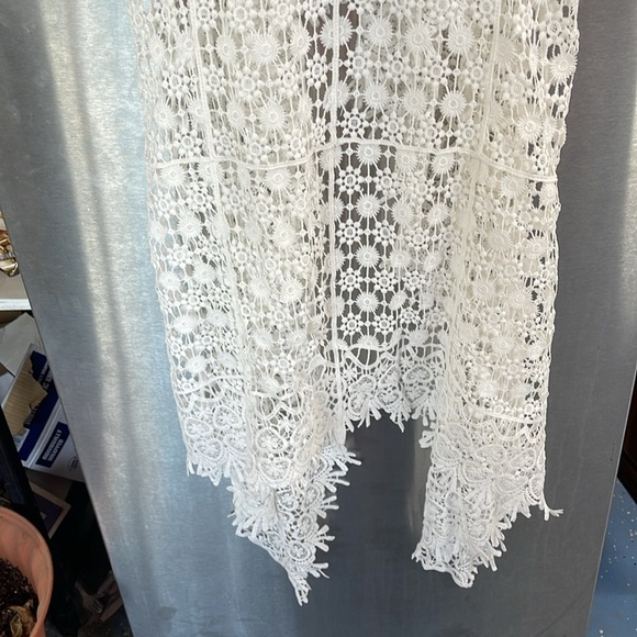 Crochet‎ lace cream long boho western vest shawl, women’s size Medium. Lace - Picture 10 of 11